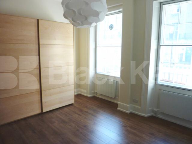 			NEW INSTRUCTION, Studio Apartment, 1 bath, 1 reception Flat			 Gloucester Place, MARYLEBONE